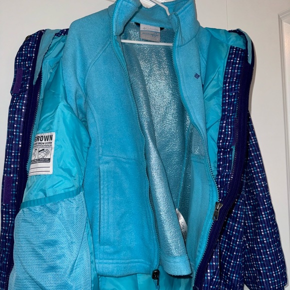 Girls Columbia 3 in 1 interchangeable jacket - Picture 5 of 6